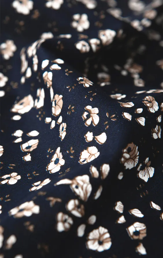 Pochette fleurie bleue et blanche - photo 1