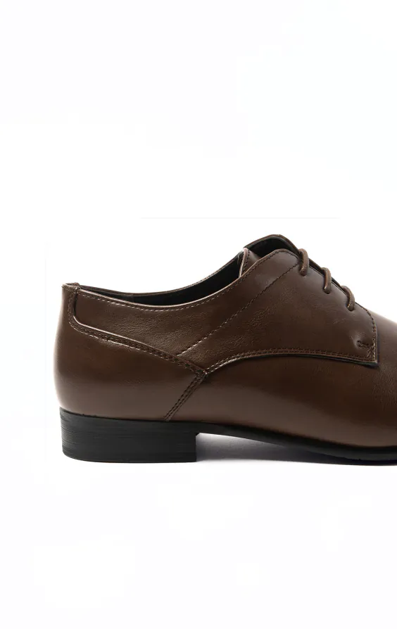 Chaussures Derby unies marron foncé - photo 4