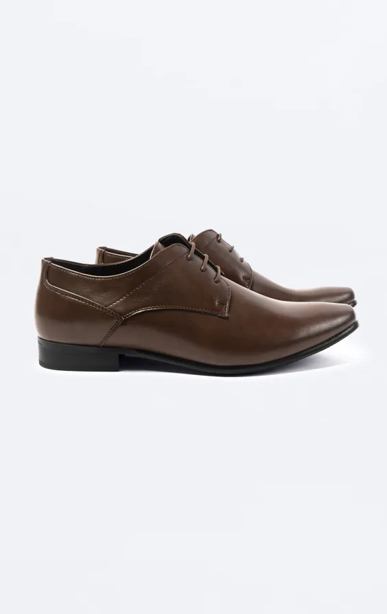 Chaussures Derby unies marron foncé
