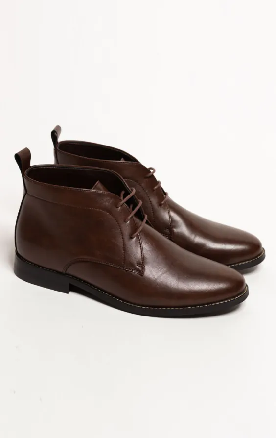Bottines chukka en dentelle marron foncé