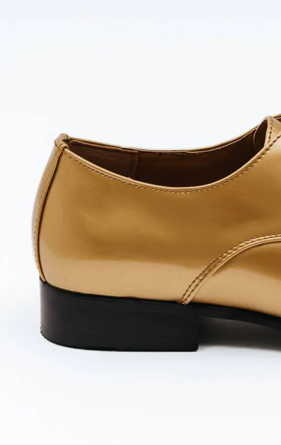 Chaussures Dobell habilles comptemporaines Vernies dorees Dobell