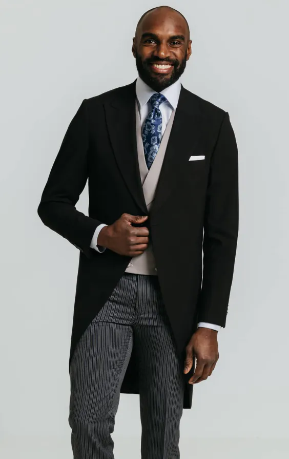 Costume de cérémonie noir coupe slim Costume de cérémonie noir coupe slim