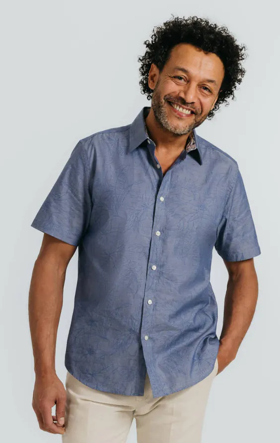 Chemise à manches courtes à imprimé floral bleu