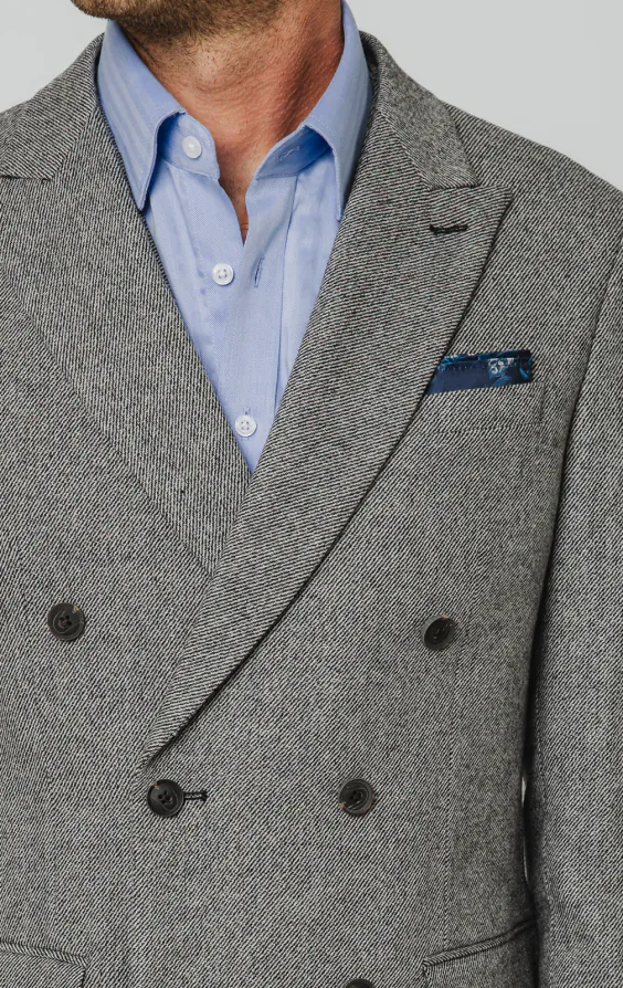 Costume 3 pièces en sergé tweed gris - photo 3 Costume 3 pièces en sergé tweed gris - photo 3