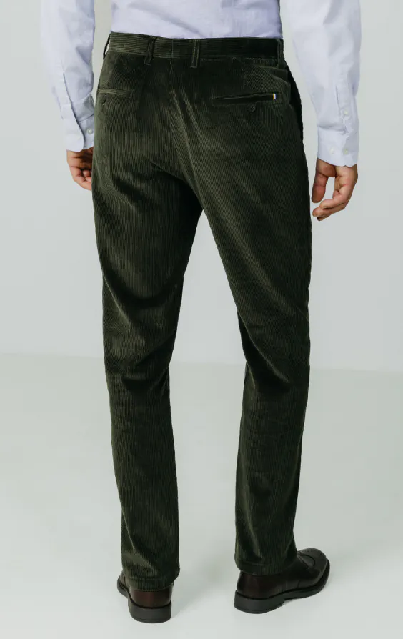 Pantalon décontracté en velours côtelé vert - photo 3 Pantalon décontracté en velours côtelé vert - photo 3