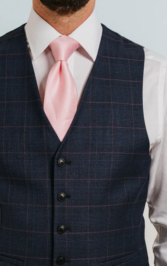 Gilet bleu marine à carreaux rose - photo 1