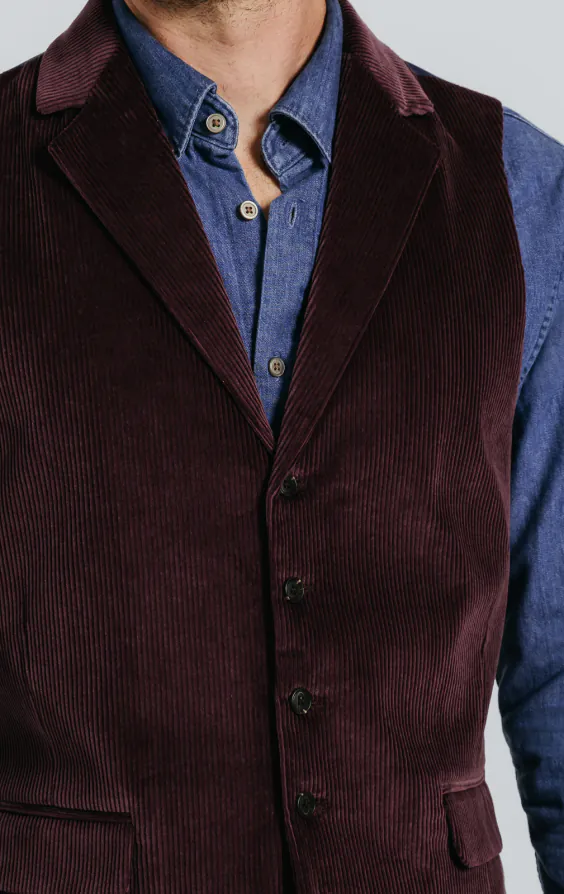 Gilet en velours côtelé bordeaux à revers cranté - photo 1 Gilet en velours côtelé bordeaux à revers cranté - photo 1