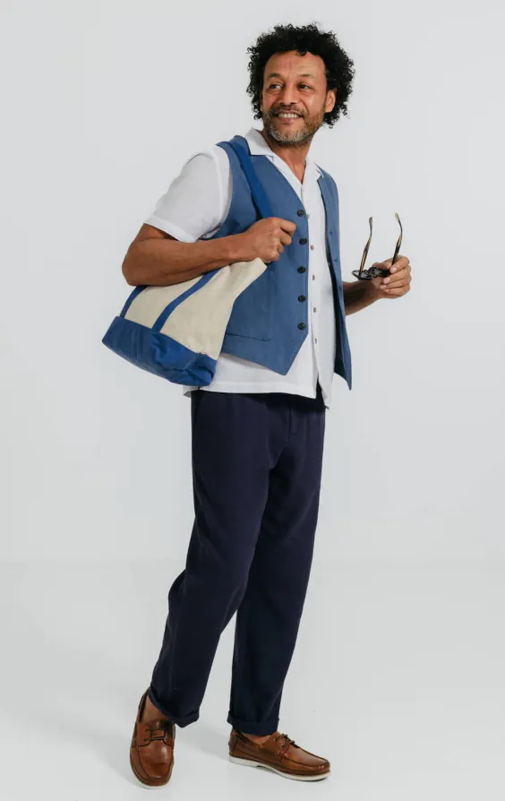 Gilet à chevrons en lin bleu - photo 1