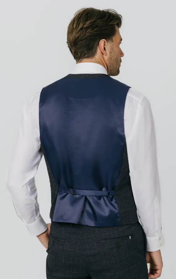 Gilet costume à carreaux marine et rouille - photo 2 Gilet costume à carreaux marine et rouille - photo 2