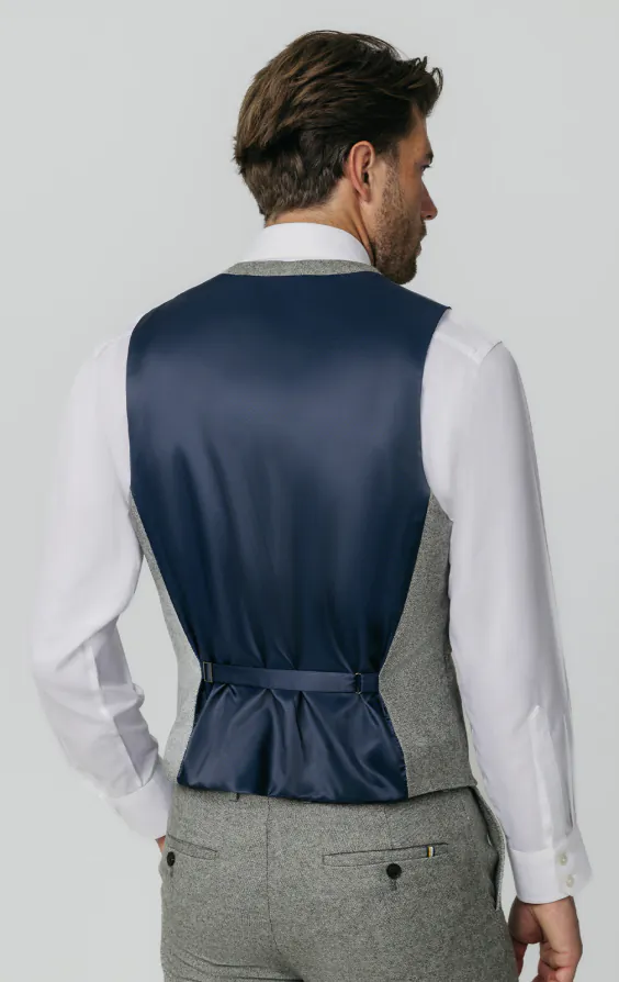Gilet en tweed Donegal gris clair - photo 2