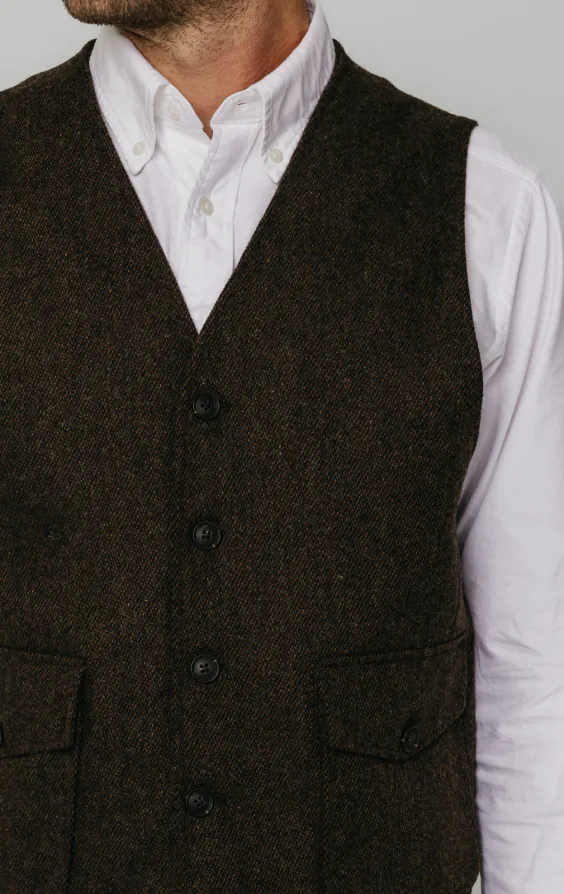 Gilet en tweed barleycorn marron avec poches plaquées - photo 2 Gilet en tweed barleycorn marron avec poches plaquées - photo 2