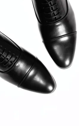 Chaussures à bouts ronds en toile noire