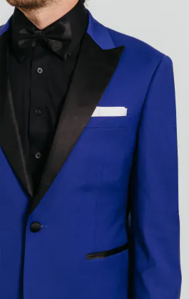 Veste de smoking bleu vif à col en pique