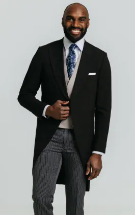 Costume de cérémonie noir coupe slim