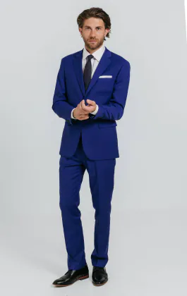 Costume bleu vif