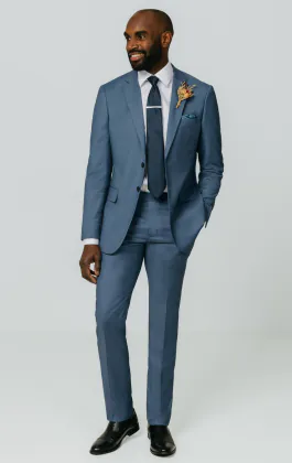 Costume en peau de requin bleu