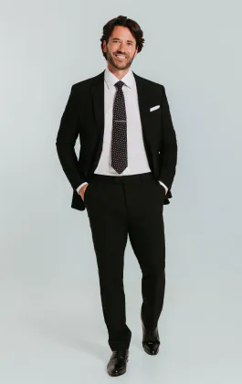 Costume noire coupe slim