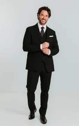 Costume 3 pièces noire coupe slim
