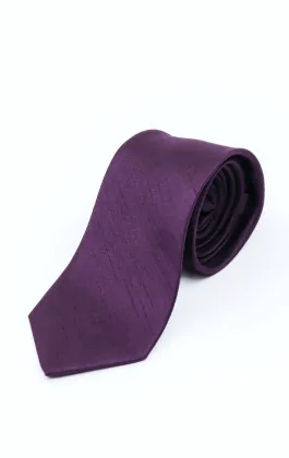 Cravate doupion violet foncé