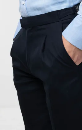 Pantalon de jaquette bleu marine à chevrons