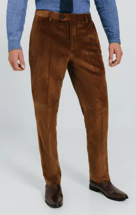 Pantalon en velours côtelé marron moyen