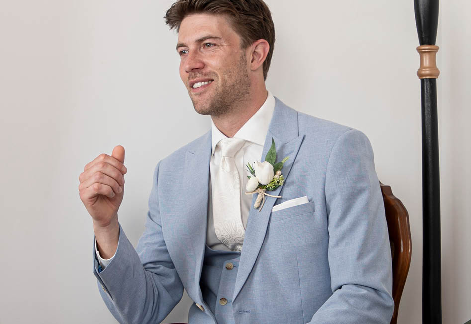 Costumes de mariage d'été